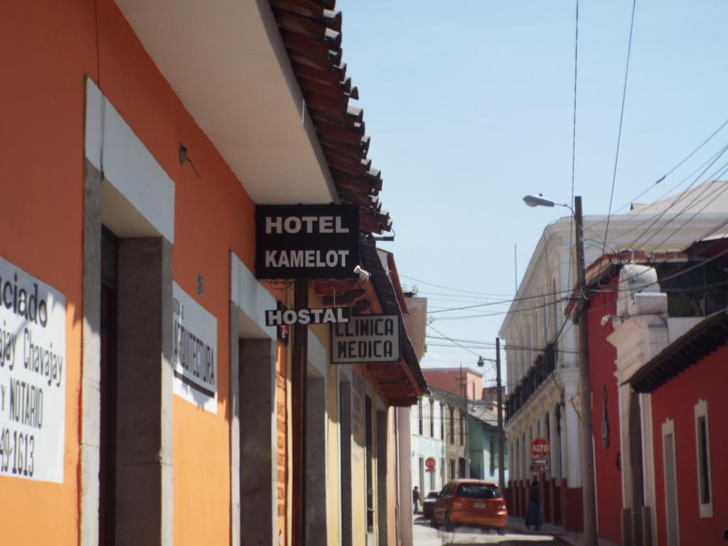 Hotel Kasa Kamelot Кесальтенанго Экстерьер фото